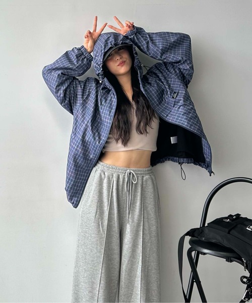 AS KNOW AS plus（アズノゥアズプラス）の「♪選んでアソートデザイン マウンテンパーカー（マウンテンパーカー・レディース・ブラック系その他/ワイン系/ブルー系その他/ブラック系・FREE）」の7枚目の写真