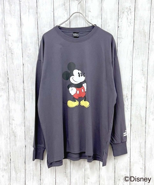 Disney（ディズニー）の「【Disney/ディズニー】　MICKEY　ミッキーマウス　　オーバーサイズ　半袖Tシャツ（スウェット・メンズ・グレー系その他/オフホワイト/杢グレー/チャコールグレー/ダークグリーン/ホワイト系その他2/ホワイト系その他/ベージュ系その他/ホワイト系その他3/オレンジ/ベージュ/ネイビー/グレー系その他2/グレー系その他3/グレー系その他4/グリーン系その他・M/L/XL）」の17枚目の写真