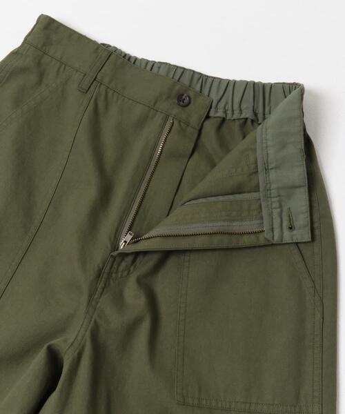 URBAN RESEARCH DOORS（アーバンリサーチドアーズ）の「カポックベイカーイージーパンツ（その他パンツ・レディース・カーキ/チャコールグレー・MEDIUM/SMALL）」の22枚目の写真