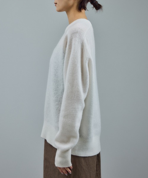 SALON adam et rope'(サロン アダム エ ロペ)の「【WEB限定】ウールカシミヤニットプルオーバー(ニット/セーター・レディース・オフホワイト/ブラウン/ピンク・FREE)」の17枚目の写真