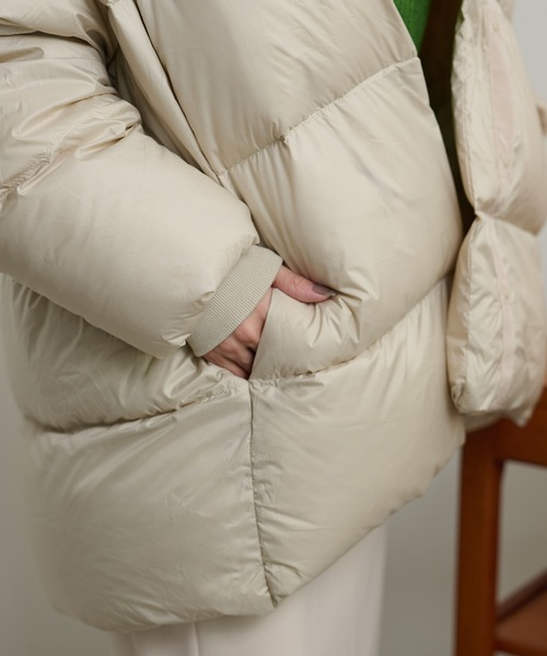 LAULEN（ローレン）の「volume neck hooded down coat /ボリュームネックフーデットダウンコート（ダウンジャケット/コート・レディース・ブラウン/アイボリー/ブラック・FREE）」の17枚目の写真