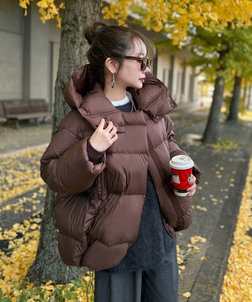 LAULEN（ローレン）の「volume neck hooded down coat /ボリュームネックフーデットダウンコート（ダウンジャケット/コート・レディース・ブラウン/アイボリー/ブラック・FREE）」の20枚目の写真