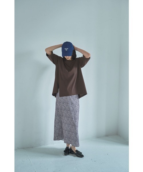 marjour（マージュール）の「BOSTON EMBROIDERY CAP（キャップ・レディース・ネイビー・FREE）」の8枚目の写真