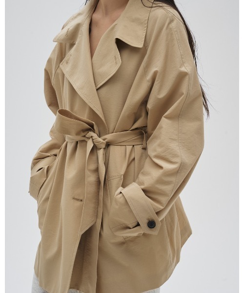 TODAYFUL（トゥデイフル）の「Spring Short Trench（トレンチコート・レディース・キナリ/ベージュ・36inch/38inch）」の6枚目の写真