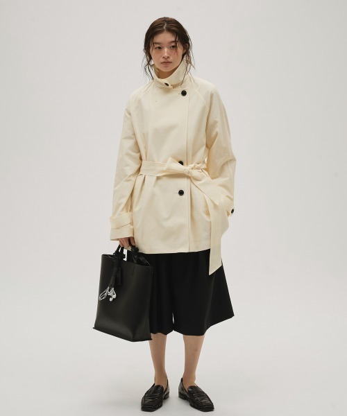 TODAYFUL（トゥデイフル）の「Spring Short Trench（トレンチコート・レディース・キナリ/ベージュ・36inch/38inch）」の10枚目の写真