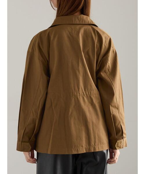 Te chichi（テチチ）の「ミリタリージャケット《2025Autumn catalog vol.2 item》（ノーカラージャケット・レディース・オフホワイト/カーキ・F）」の16枚目の写真