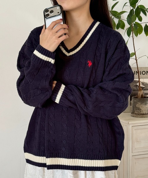 U.S. POLO ASSN.(ユーエスポロアッスン)の「【U.S. POLO ASSN.】ロイヤルヤーンオーバーチルデンニットセーター ウィメンズ~メンズまで着れるサイズ感(ニット/セーター・レディース・アイボリー/ネイビー/バーガンディー・S/M)」の3枚目の写真