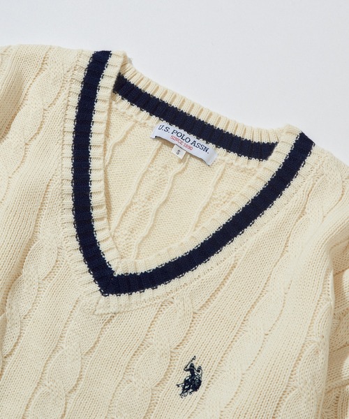 U.S. POLO ASSN.(ユーエスポロアッスン)の「【U.S. POLO ASSN.】ロイヤルヤーンオーバーチルデンニットセーター ウィメンズ~メンズまで着れるサイズ感(ニット/セーター・レディース・アイボリー/ネイビー/バーガンディー・S/M)」の9枚目の写真