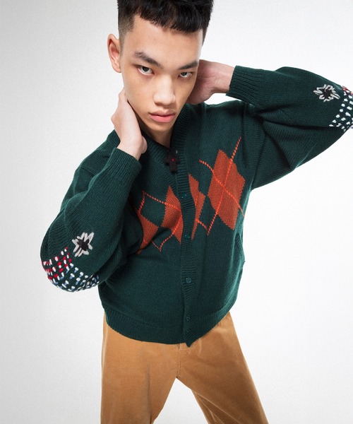 RICE NINE TEN(ライスナインテン)の「ARGYLE CARDIGAN(カーディガン/ボレロ・メンズ・オリーブ/ネイビー/ワイン・2/1)」の5枚目の写真