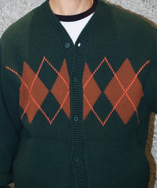RICE NINE TEN(ライスナインテン)の「ARGYLE CARDIGAN(カーディガン/ボレロ・メンズ・オリーブ/ネイビー/ワイン・2/1)」の15枚目の写真