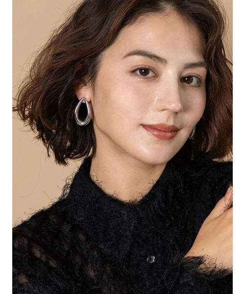 Te chichi（テチチ）の「ステンレスボリュームドロップピアス（ピアス（両耳用）・レディース・シルバー/ゴールド・F）」の2枚目の写真