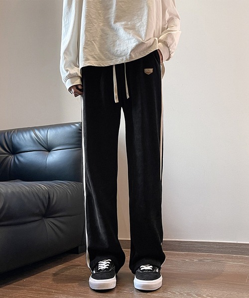 SBG（エスビー）の「SBG サイドストライプ ルーズシルエットパンツ（スラックス・メンズ・ブラウン/アイボリー/ブラック・MEDIUM/LARGE/X-LARGE）」の8枚目の写真