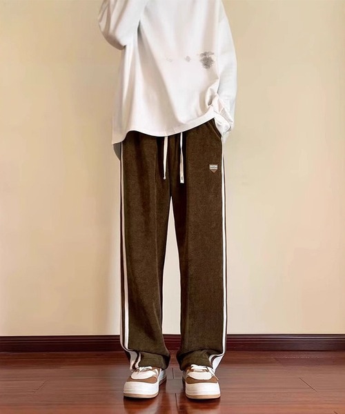 SBG（エスビー）の「SBG サイドストライプ ルーズシルエットパンツ（スラックス・メンズ・ブラウン/アイボリー/ブラック・MEDIUM/LARGE/X-LARGE）」の11枚目の写真