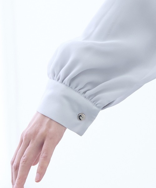 slattgir(スラットジール)の「高身長 裏起毛あったかハイネックブラウス(トールサイズ)(シャツ/ブラウス・レディース・グレー/ネイビー・TLL/TL/TM/T3L/T4L/T5L)」の8枚目の写真