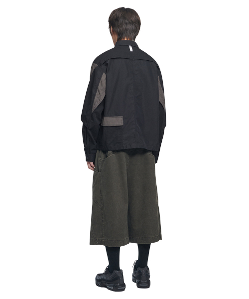 NOMANUAL（NOMANUAL）の「DIAGONAL POCKET BERMUDA PANTS - WASHED CHARCOAL（その他パンツ・レディース・その他・LARGE/SMALL/MEDIUM）」の4枚目の写真