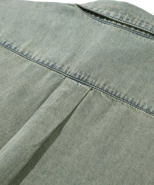 TRILLION(トリリオン)の「ストーンウォッシングオーバーフィットデニム半袖シャツ(BEIGE BLUE)(シャツ/ブラウス・レディース・その他・MEDIUM/LARGE/X-LARGE)」の12枚目の写真