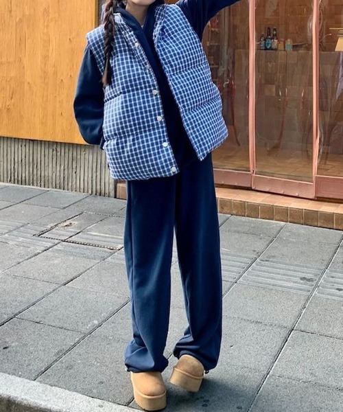 meJane（ミージェーン）の「オーバーチェック柄 キルティングベスト（ダウンベスト・レディース・ブルー系・FREE）」の4枚目の写真