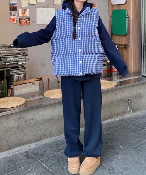 meJane（ミージェーン）の「オーバーチェック柄 キルティングベスト（ダウンベスト・レディース・ブルー系・FREE）」の5枚目の写真