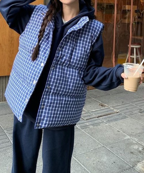 meJane（ミージェーン）の「オーバーチェック柄 キルティングベスト（ダウンベスト・レディース・ブルー系・FREE）」の10枚目の写真