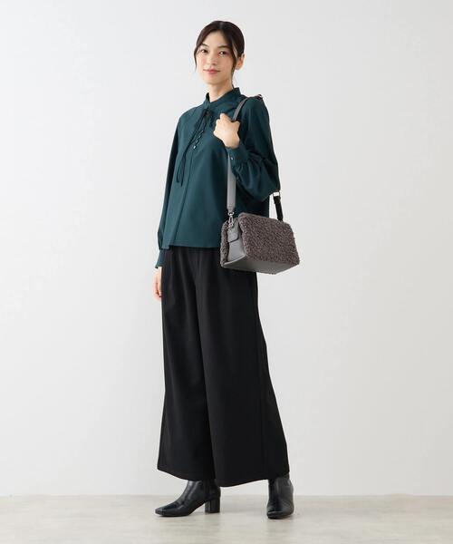 MELROSE claire(メルローズ クレール)の「【ストレッチクロスラグランブラウス】(シャツ/ブラウス・レディース・オフホワイト/ブラック/グリーン・FREE)」の13枚目の写真