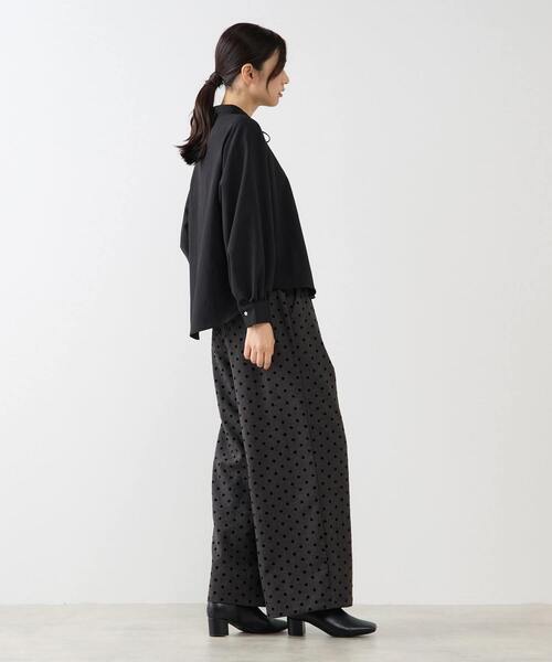 MELROSE claire(メルローズ クレール)の「【ストレッチクロスラグランブラウス】(シャツ/ブラウス・レディース・オフホワイト/ブラック/グリーン・FREE)」の22枚目の写真