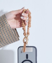 Cassette Chart（カセットチャート）の「【HASHIBAMI】クシュクシュ レザーハンドストラップ（キーホルダー）」