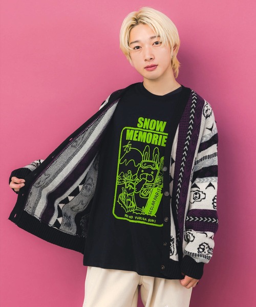 ScoLar Parity(スカラーパリティ)の「353135:ラビルとネコのスノーメモリーズロンT(Tシャツ/カットソー・レディース・オフホワイト/ブラック/カーキ・M)」の9枚目の写真