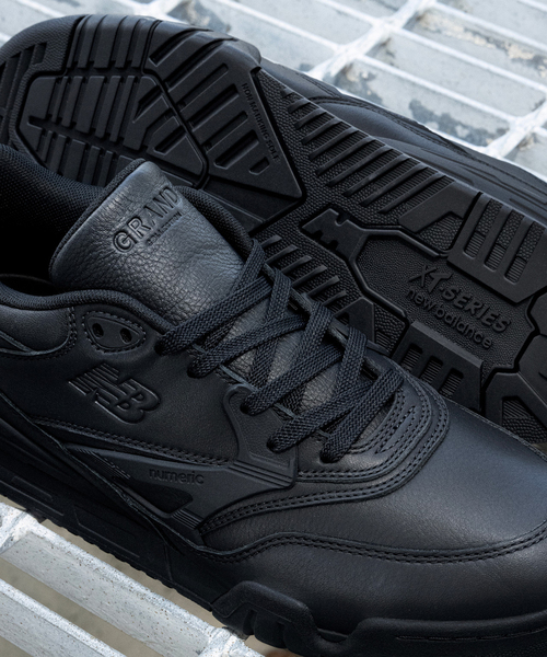 NEW BALANCE(ニューバランス)の「NEW BALANCE × GRAND NM770(スニーカー・メンズ・ブラック/ホワイト・27.5cm/27cm/26cm/26.5cm/28cm)」の4枚目の写真
