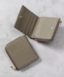 Blanc Pomme（ブランポム）の「本革 コンパクト 二つ折り財布（財布）」