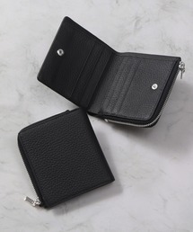 Blanc Pomme（ブランポム）の「本革 コンパクト 二つ折り財布（財布）」