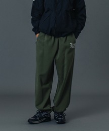 XLARGE | OLD ENGLISH SWEAT PANTS(スウェットパンツ)