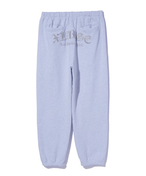 XLARGE(エクストララージ)の「OLD ENGLISH SWEAT PANTS(スウェットパンツ・メンズ・ブラック/オリーブ/アッシュ/ネイビー・S/M/L/XL)」の7枚目の写真