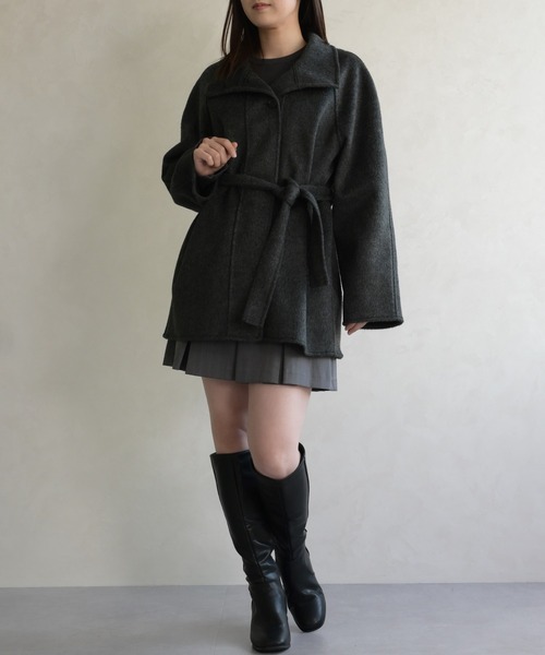 31 Sons de mode（トランテアン　ソン　ドゥ　モード）の「スタンドカラーショートコート（チェスターコート・レディース・グレー/アイボリー・ﾌﾘ-）」の6枚目の写真