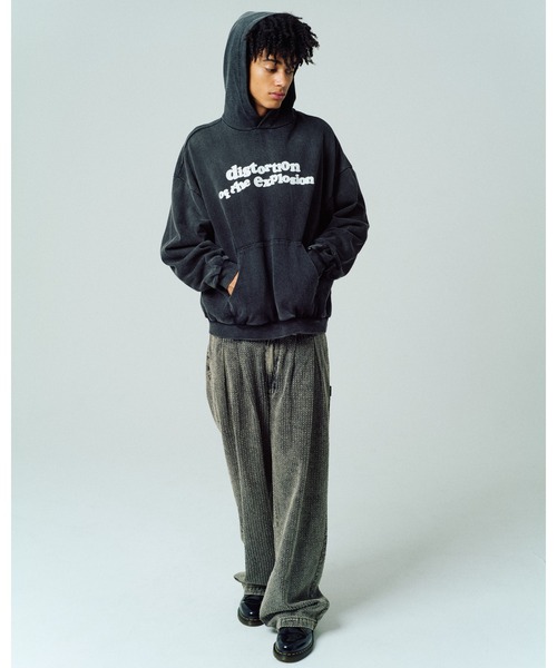 ADAM PATEK(アダムパテック)の「【ADAMPATEK/アダムパテック】distortion pullover hoodie ロゴパーカー(パーカー・メンズ・ブラック/杢グレー・1/2)」の6枚目の写真