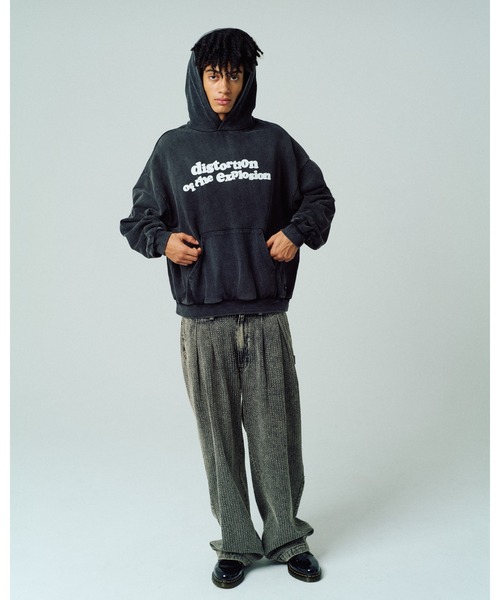 ADAM PATEK(アダムパテック)の「【ADAMPATEK/アダムパテック】distortion pullover hoodie ロゴパーカー(パーカー・メンズ・ブラック/杢グレー・1/2)」の7枚目の写真