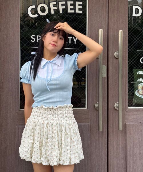 LULUCHOU(ルルシュ)の「Lovely puff sleeve shirt - SKY BLUE(Tシャツ/カットソー・レディース・スカイブルー・FREE)」の2枚目の写真