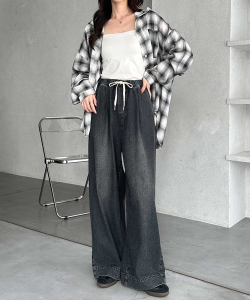 GeeRA（ジーラ）の「美脚見えイージーワイドデニムパンツ（デニムパンツ・レディース・ストライプ/ブラック/サックスブルー・XX-LARGE/X-LARGE/LARGE/MEDIUM/SMALL）」の8枚目の写真