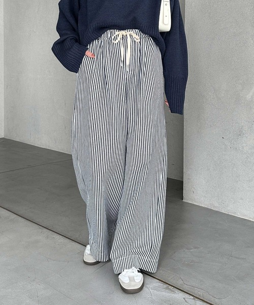 GeeRA（ジーラ）の「美脚見えイージーワイドデニムパンツ（デニムパンツ・レディース・ストライプ/ブラック/サックスブルー・XX-LARGE/X-LARGE/LARGE/MEDIUM/SMALL）」の19枚目の写真