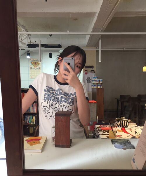 WaiKei(ワイケイ)の「マルチーズアーカイブライングラフィックリンガー半袖Tシャツアイボリー(Tシャツ/カットソー・レディース・その他・2/1/0)」の8枚目の写真