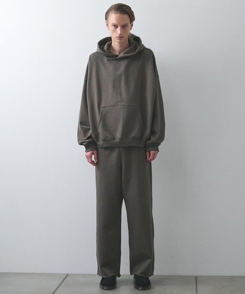 markaware（マーカウェア）の「【markaware/marka】オーガニックコットンヘビー吊裏毛 / ヒュージショートパーカー（パーカー・メンズ・グレー/ネイビー/パープル・1/2）」の7枚目の写真