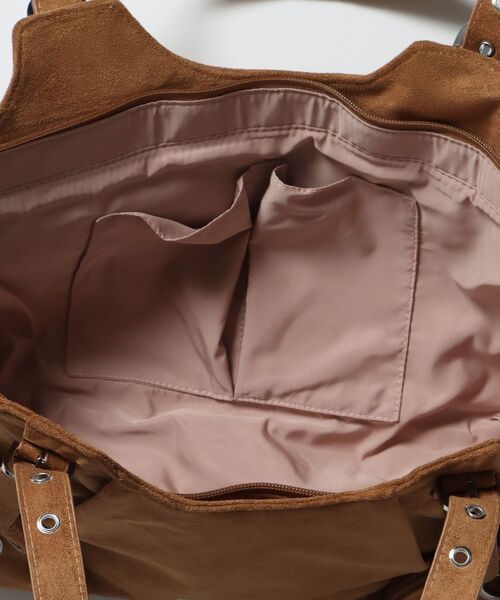 SEQUENZ(シークエンズ)の「※WEB限定 / フェイクレザー&フェイクスウェード / スタースタッズ&ハトメハンドバッグ / sqnz star eyelet bag(トートバッグ・レディース・ピンク/ベージュ系その他3/ブラック・FREE)」の16枚目の写真