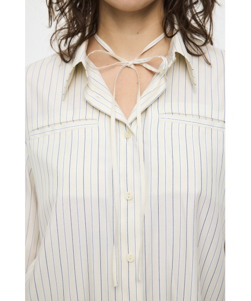 MOUSSY（マウジー）の「【26年SS新作】BOW DETAIL STRIPE シャツ（シャツ/ブラウス・レディース・ライトイエロー/ブルー・FREE）」の11枚目の写真