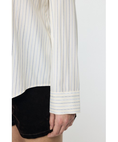MOUSSY（マウジー）の「【26年SS新作】BOW DETAIL STRIPE シャツ（シャツ/ブラウス・レディース・ライトイエロー/ブルー・FREE）」の14枚目の写真