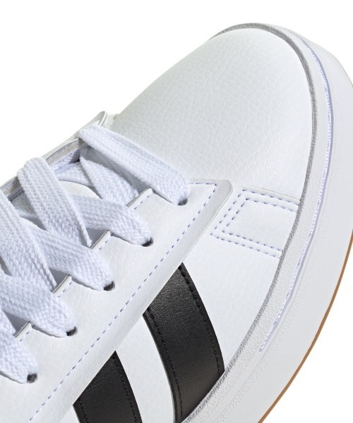 adidas（アディダス）の「【別注】アディダス adidas グランドコート アルファ00s 限定コラボ（スニーカー・メンズ・ホワイト×ブラック・25.0cm/25.5cm/26.0cm/26.5cm/27.0cm/27.5cm/28.0cm）」の10枚目の写真
