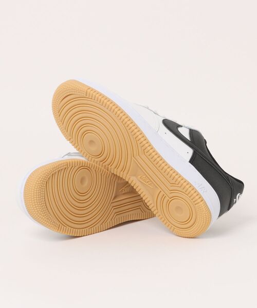 NIKE ナイキ AIR FORCE 1 '07 LV8 エア フォース 1 '07 LV8 MIB6847