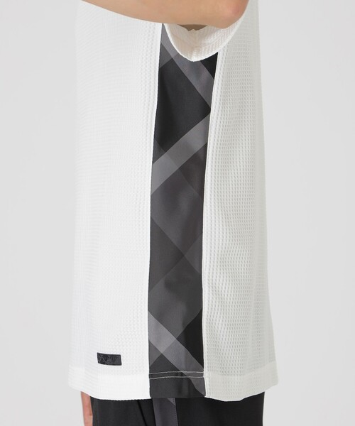BLACK LABEL CRESTBRIDGE(ブラックレーベル・クレストブリッジ)の「【一部店舗限定】テクスチャータックサイドチェックTシャツ(Tシャツ/カットソー・メンズ・グレー系その他/ブラック/オフホワイト・M/L/XL)」の8枚目の写真