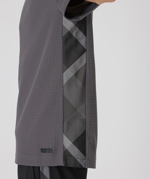 BLACK LABEL CRESTBRIDGE(ブラックレーベル・クレストブリッジ)の「【一部店舗限定】テクスチャータックサイドチェックTシャツ(Tシャツ/カットソー・メンズ・グレー系その他/ブラック/オフホワイト・M/L/XL)」の14枚目の写真