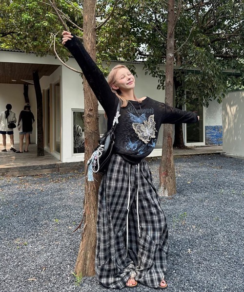 Ressaca(レサーカ)の「ワイドシルエットダブルウエストチェック柄パンツ(その他パンツ・レディース・ブラック・M/L)」の4枚目の写真