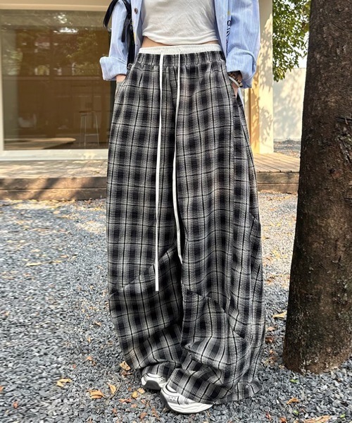 Ressaca(レサーカ)の「ワイドシルエットダブルウエストチェック柄パンツ(その他パンツ・レディース・ブラック・M/L)」の11枚目の写真