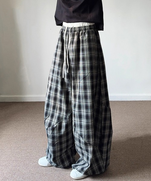 Ressaca(レサーカ)の「ワイドシルエットダブルウエストチェック柄パンツ(その他パンツ・レディース・ブラック・M/L)」の16枚目の写真
